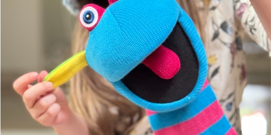 Pacynki jako pomoc w terapii i nauce języków