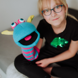 Pacynka na rękę psotek Scorch The Puppet Company