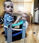 Zjeżdżalnia dla samochodów drapacz chmur Adam Toys