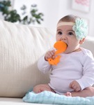 Gryzak zabawka wiewiórka pomarańczowa Mombella