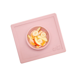Miseczka silikonowa 2w1 Happy Bowl pastelowo różowa EZPZ